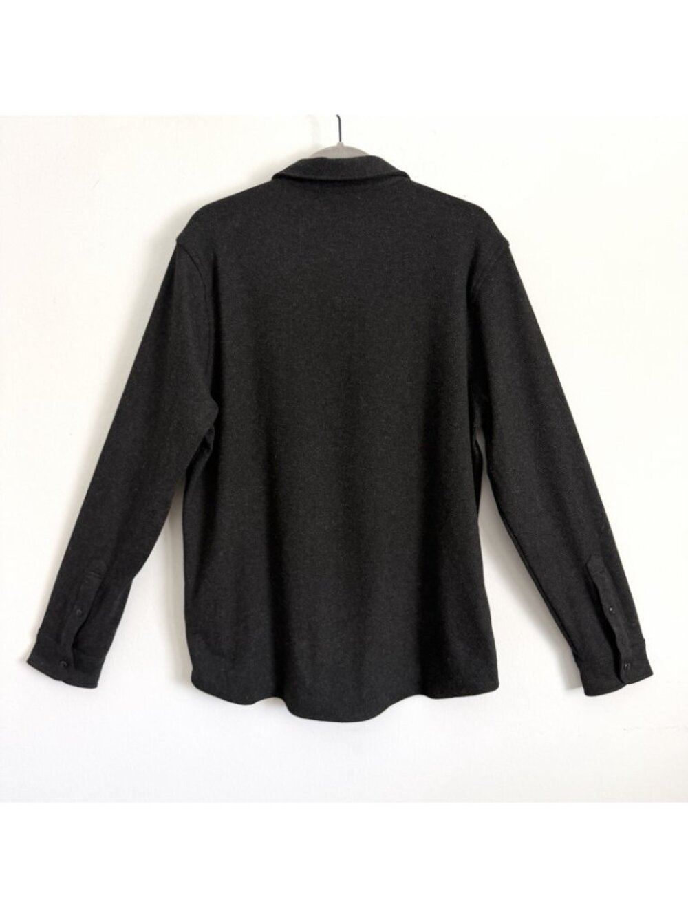 Faherty Black Casual Button-Down Shirt - Picture 7 of 8